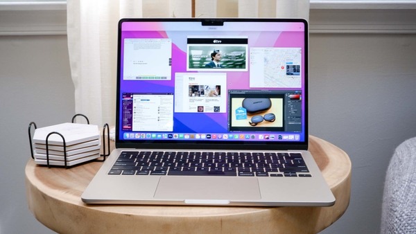 MacBook Air M2 15inch với thời lượng pin lên tới 18 tiếng, giúp bạn sử dụng thoải mái cả ngày dài