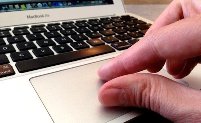 Xoay tròn ảnh 14 thao tác cần biến trên Trackpad của Macbook
