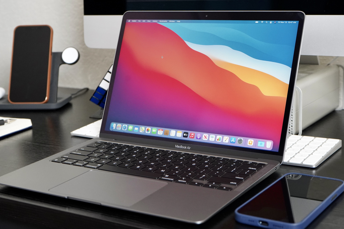 Macbook Air M1 lần đầu tiên sử dụng chip M1 do chính Apple sản xuất