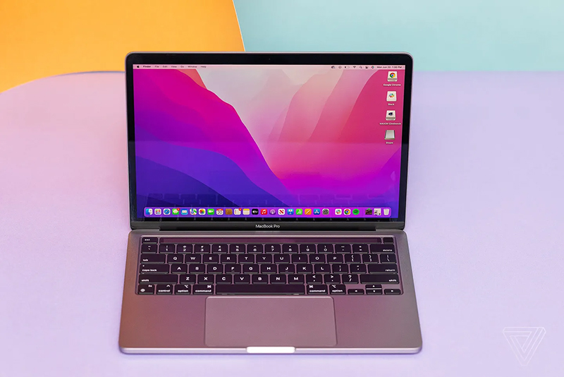 Macbook Air M2 và Macbook Pro M2: Thiết kế